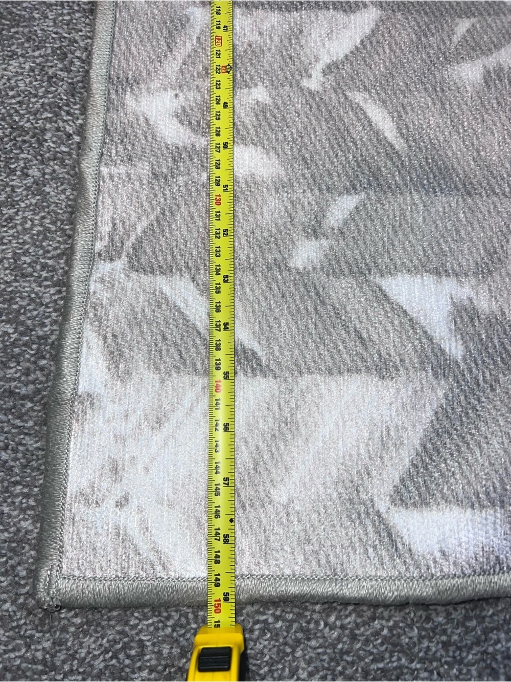 RUGGABLE RUG Neutral Geometric Area Rug - Light Gray & Ivory - Picture 11 of 12